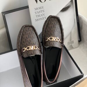 کالج مايکل حروف کد 407